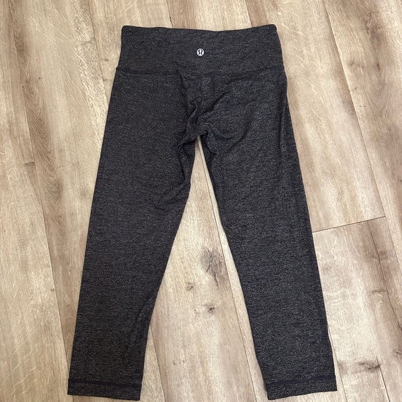 Like new LULULEMON GREY AND BLACK LEGGINGS SIZE 4 - Picture 3 of 4